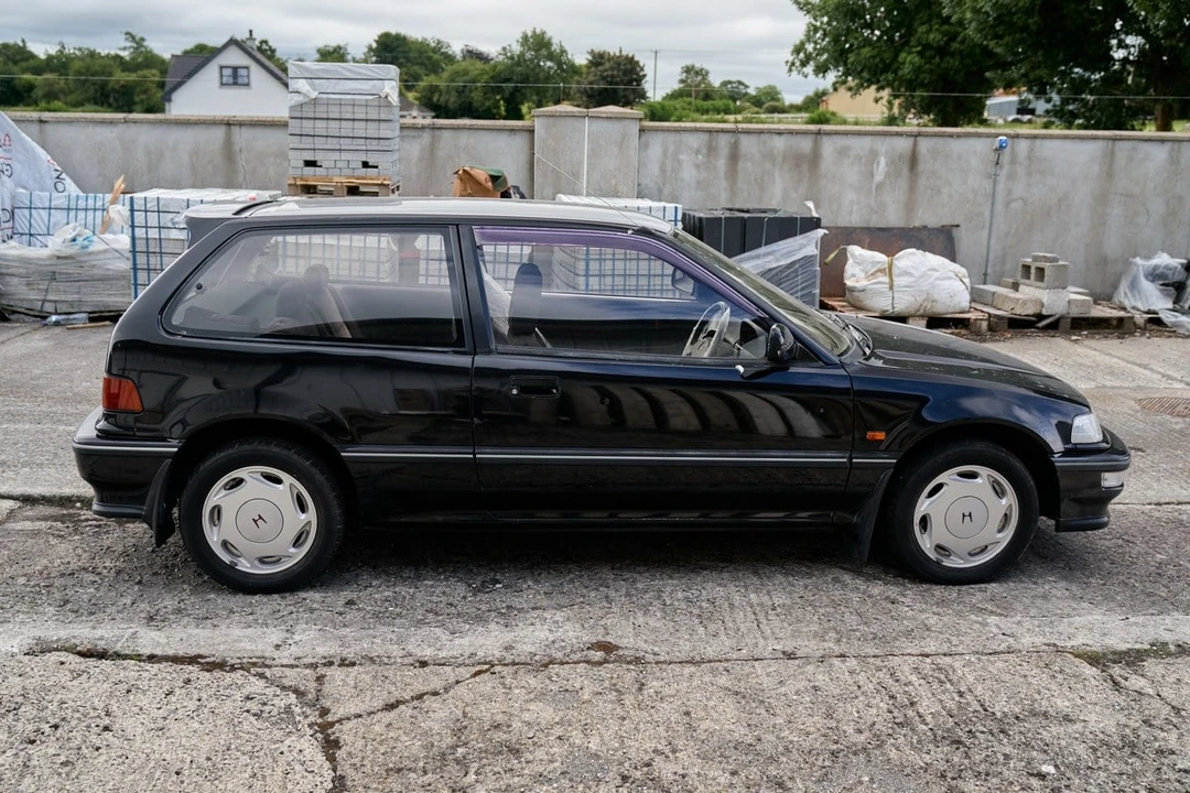 1991 Honda Civic 4th Gen - Image 8 of 30