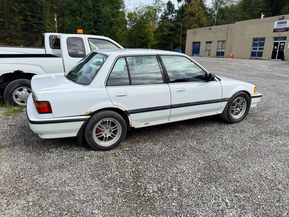 1991 Honda Civic 4th Gen - Image 2 of 7