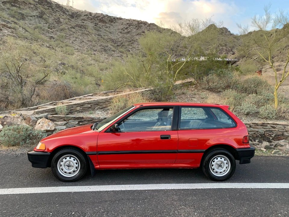 1991 Honda Civic 4th Gen - Image 13 of 31