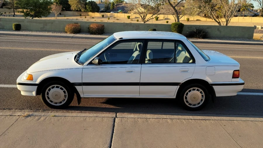 1991 Honda Civic 4th Gen - Image 2 of 25