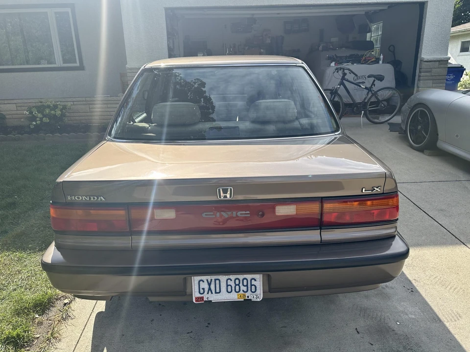 1991 Honda Civic 4th Gen - Image 11 of 31