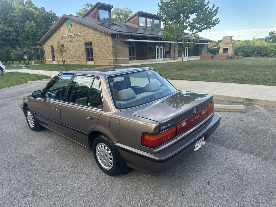 1991 Honda Civic 4th Gen - Image 8 of 31