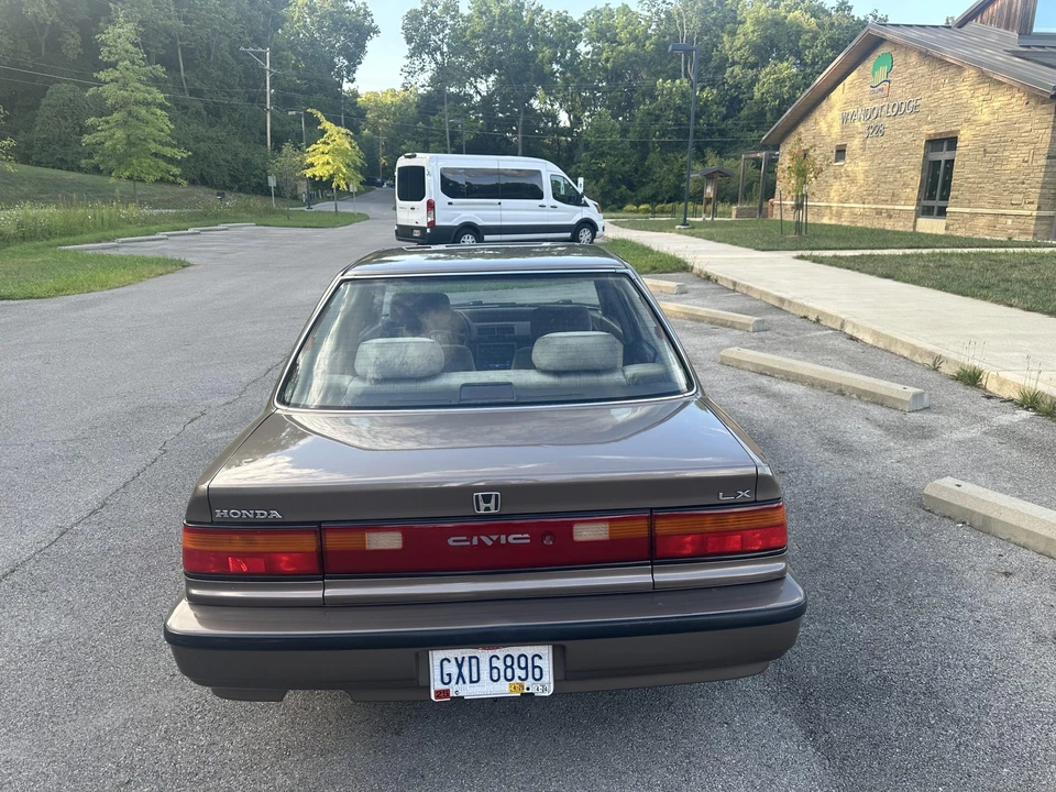 1991 Honda Civic 4th Gen - Image 9 of 31