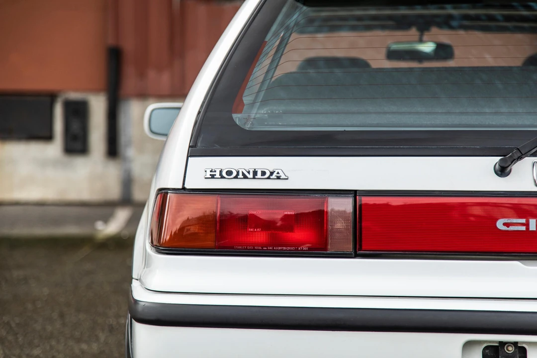 1991 Honda Civic Si 4th Gen - Image 14 of 31