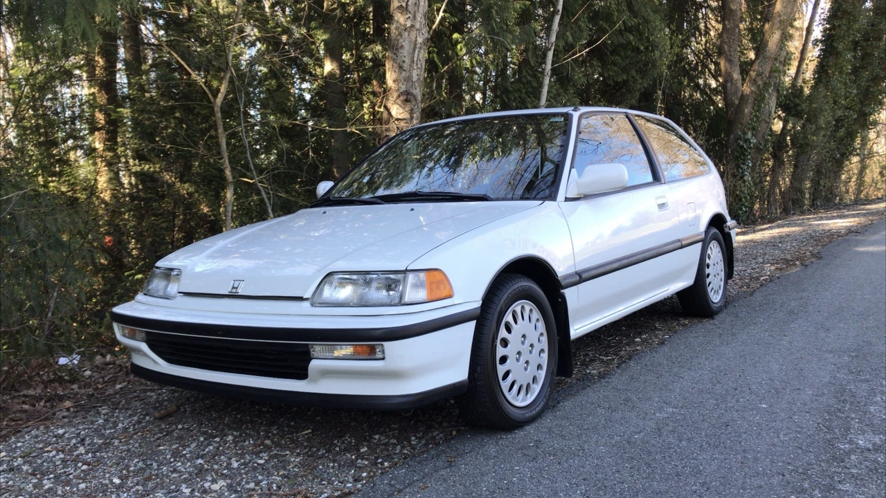 1991 Honda Civic Si 4th Gen - Image 2 of 31