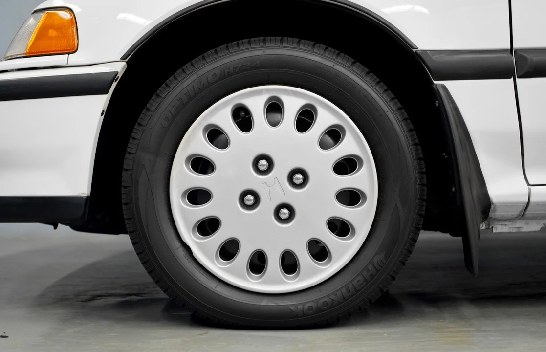 1991 Honda Civic Si 4th Gen - Image 24 of 31