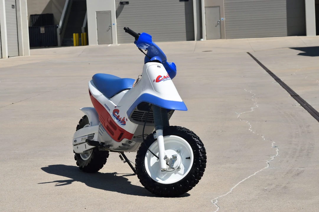 1991 Honda Motorcycles - Image 8 of 29