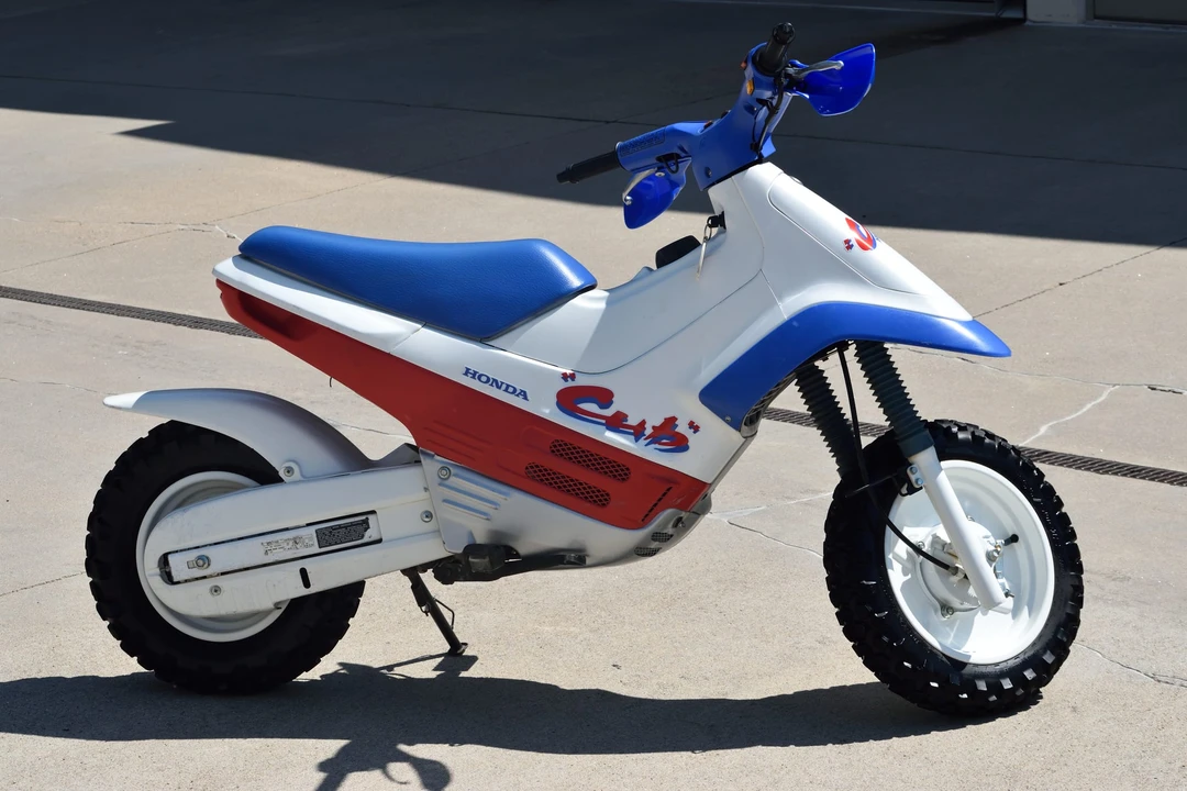 1991 Honda Motorcycles - Image 12 of 29