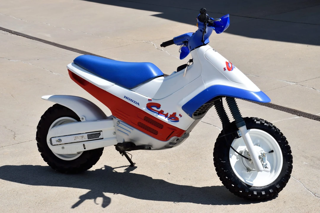 1991 Honda Motorcycles - Image 10 of 29