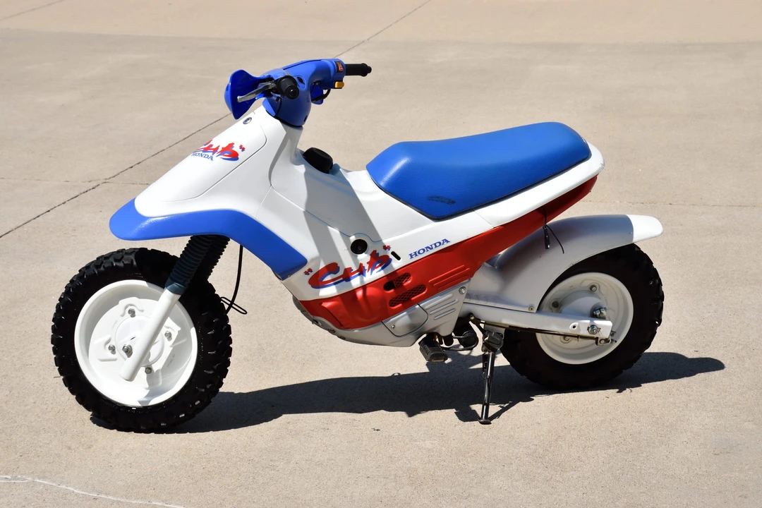 1991 Honda Motorcycles - Image 4 of 29