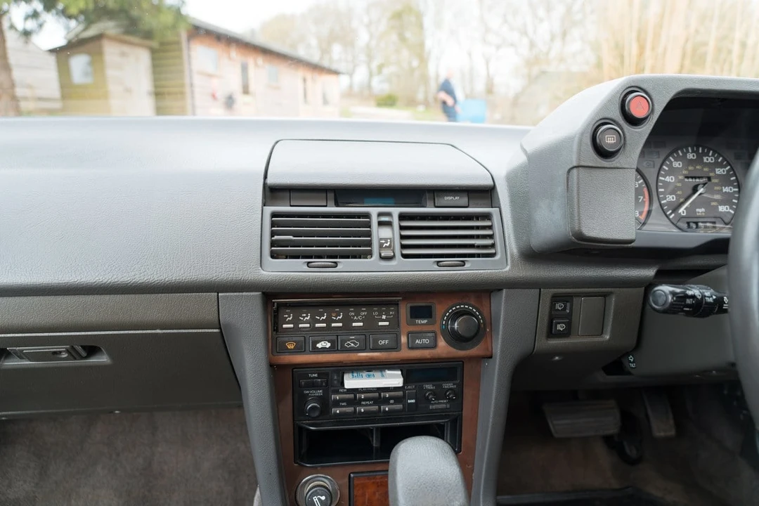 1991 Acura Legend 1st Gen - Image 8 of 30