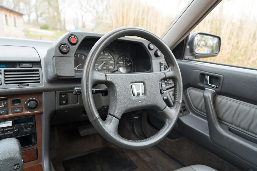 1991 Acura Legend 1st Gen - Image 20 of 30