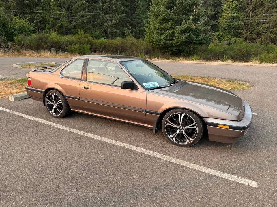 1991 Honda Prelude 3rd Gen - Image 2 of 13