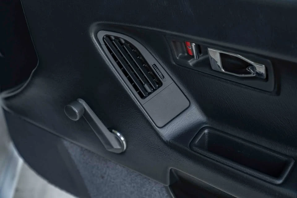 1991 Honda Prelude 3rd Gen - Image 7 of 20