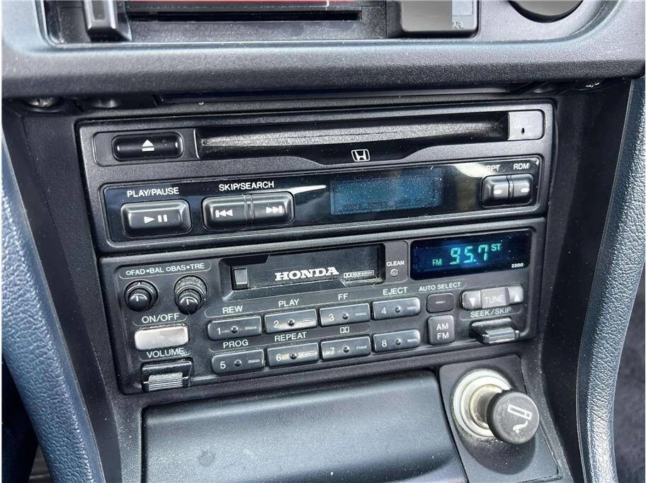 1991 Honda Prelude 3rd Gen - Image 16 of 30