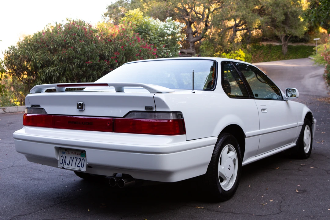 1991 Honda Prelude 3rd Gen - Image 12 of 31