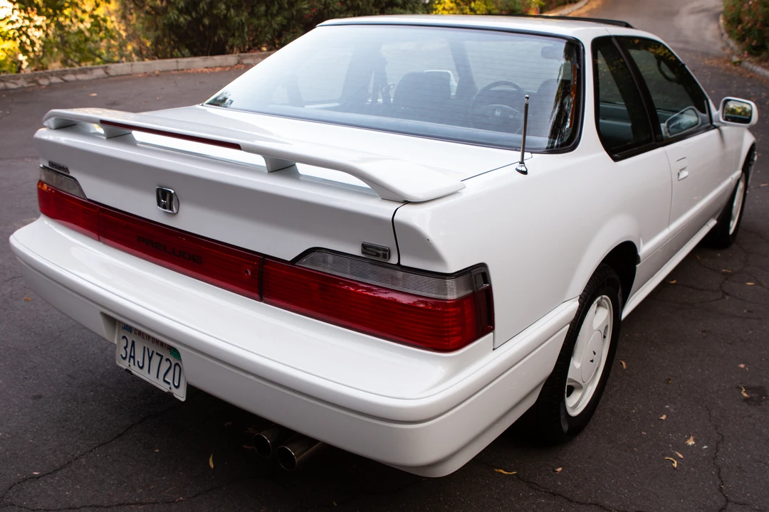 1991 Honda Prelude 3rd Gen - Image 25 of 31