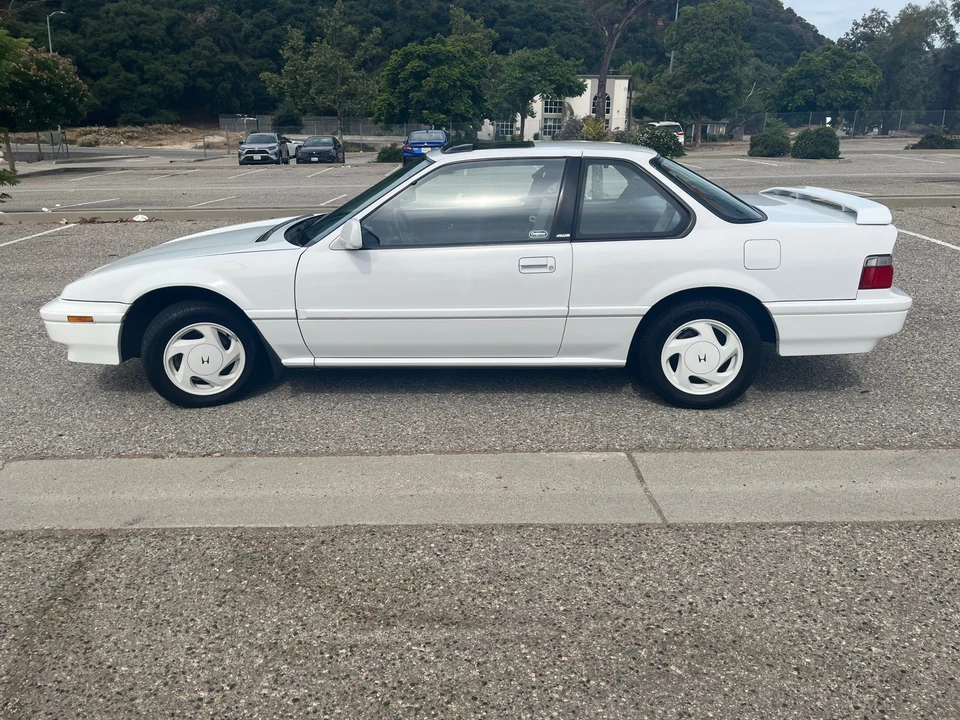1991 Honda Prelude 3rd Gen - Image 3 of 31