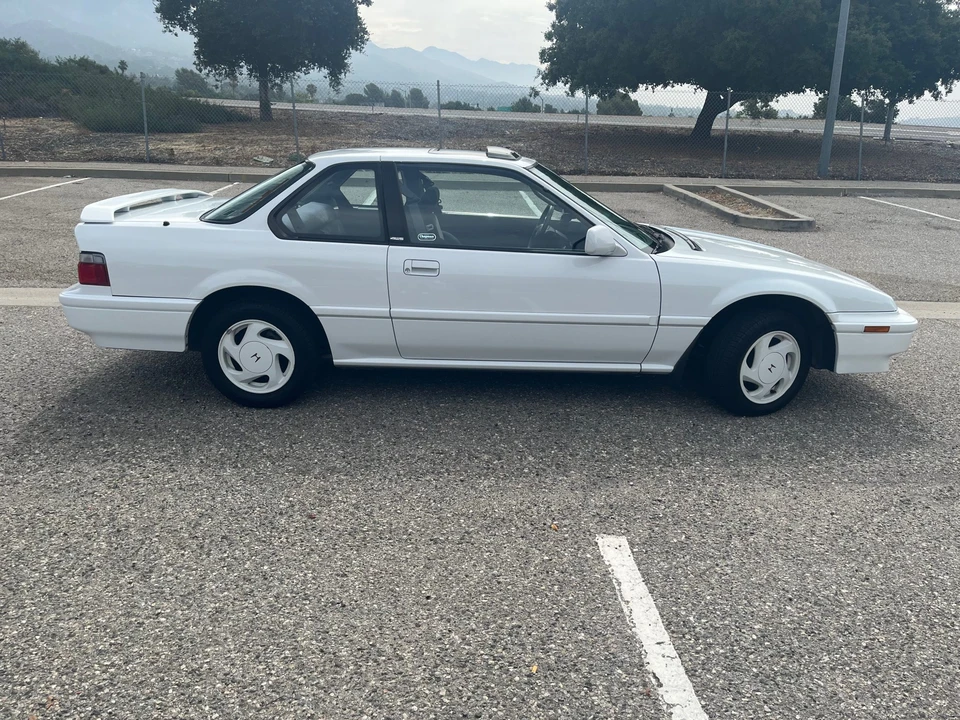 1991 Honda Prelude 3rd Gen - Image 7 of 31