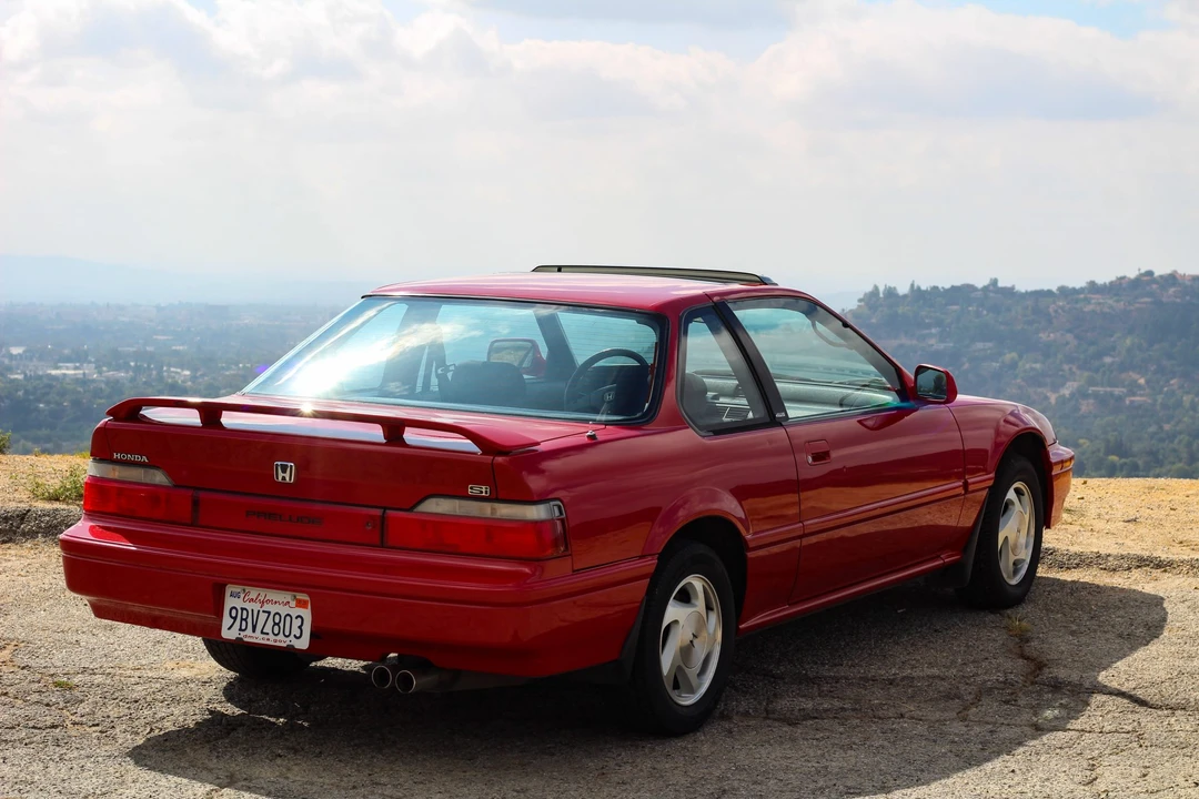 1991 Honda Prelude 3rd Gen - Image 9 of 31