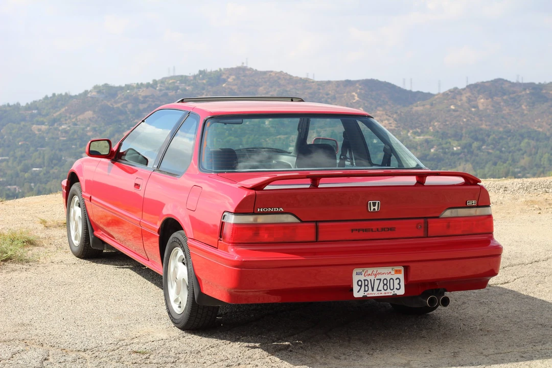 1991 Honda Prelude 3rd Gen - Image 13 of 31