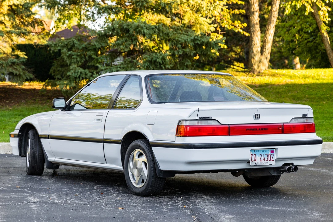 1991 Honda Prelude 3rd Gen - Image 3 of 31