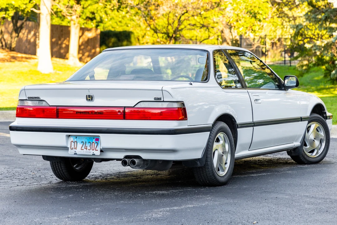 1991 Honda Prelude 3rd Gen - Image 6 of 31