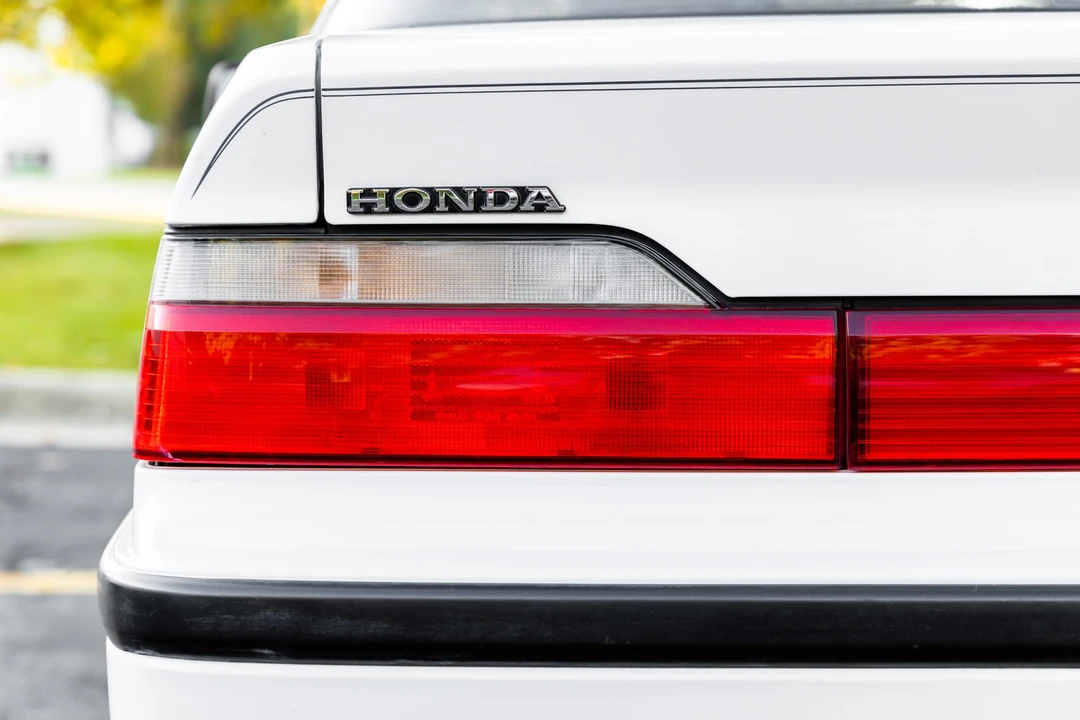 1991 Honda Prelude 3rd Gen - Image 17 of 31