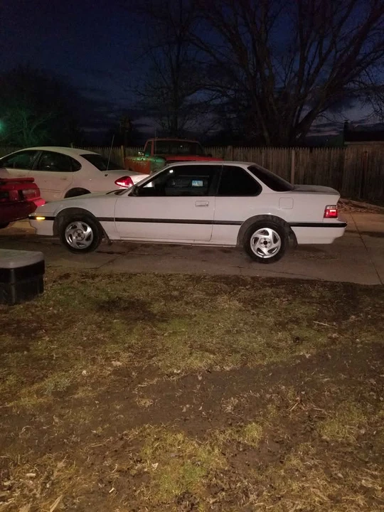 1991 Honda Prelude 3rd Gen - Image 7 of 8