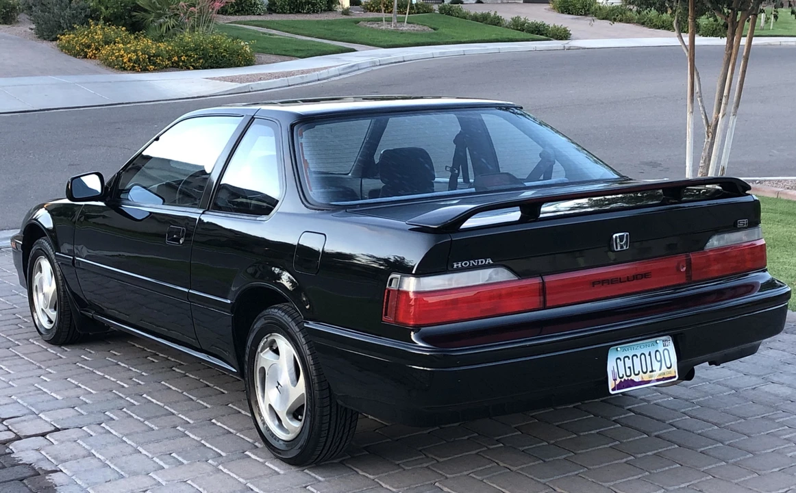 1991 Honda Prelude 3rd Gen - Image 10 of 31