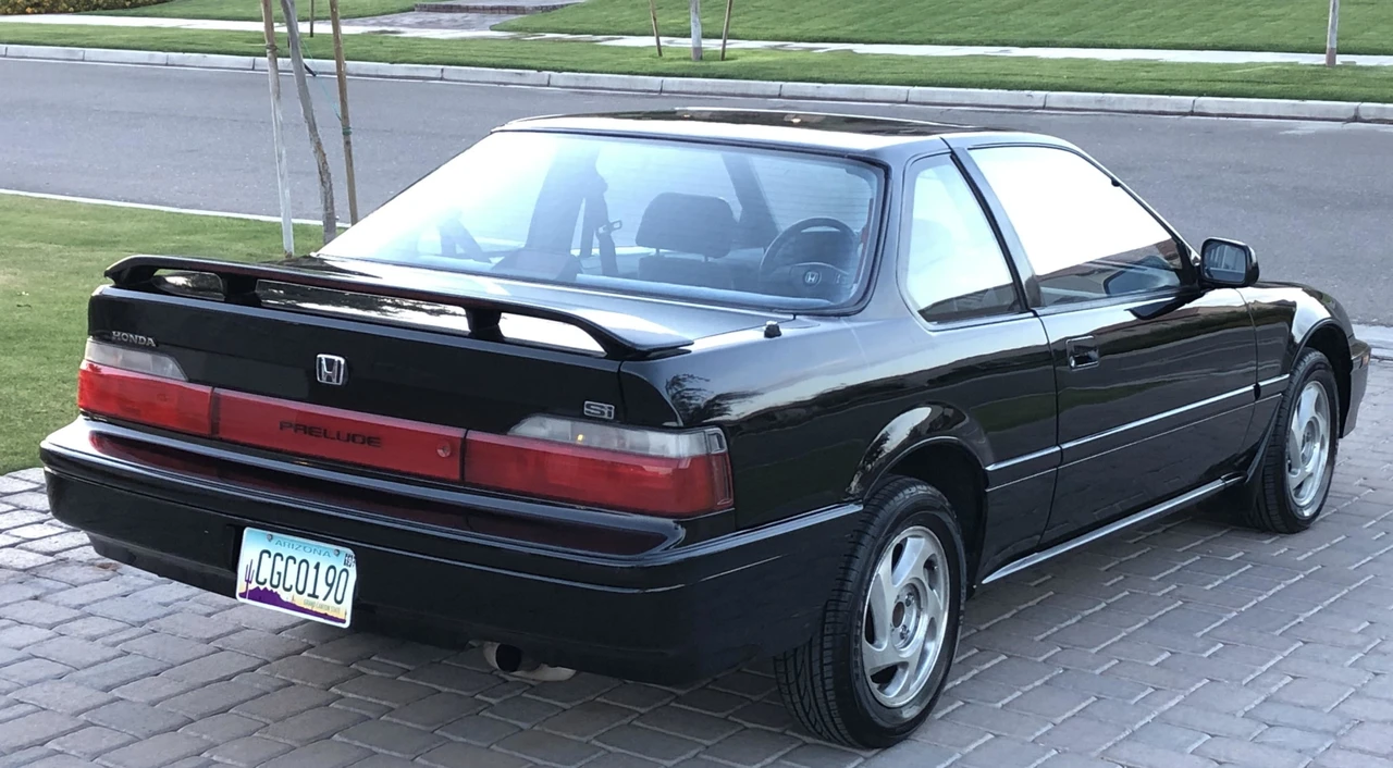 1991 Honda Prelude 3rd Gen - Image 7 of 31