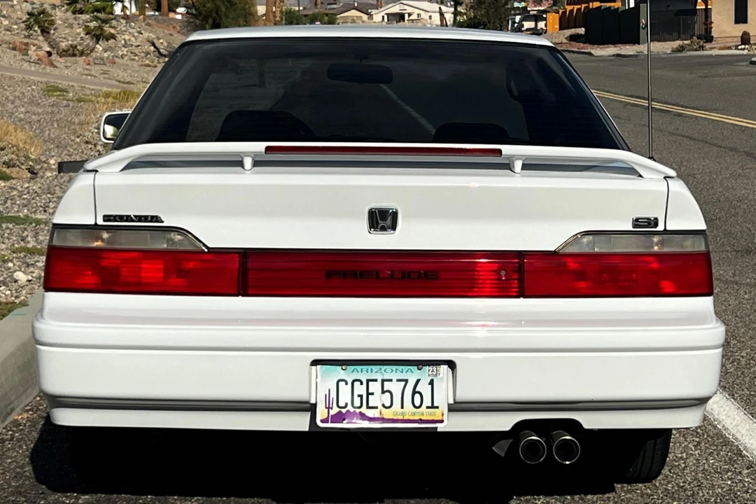 1991 Honda Prelude 3rd Gen - Image 5 of 31