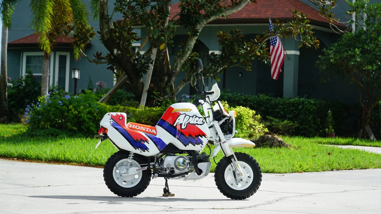 1991 Honda Motorcycles - Image 20 of 31