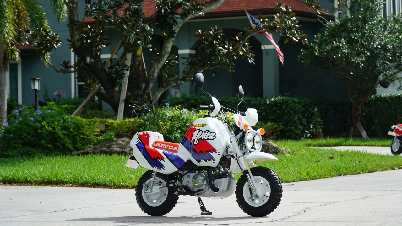 1991 Honda Motorcycles - Image 16 of 31