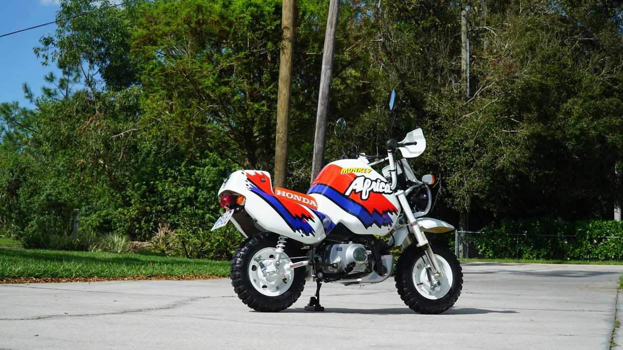 1991 Honda Motorcycles - Image 27 of 31