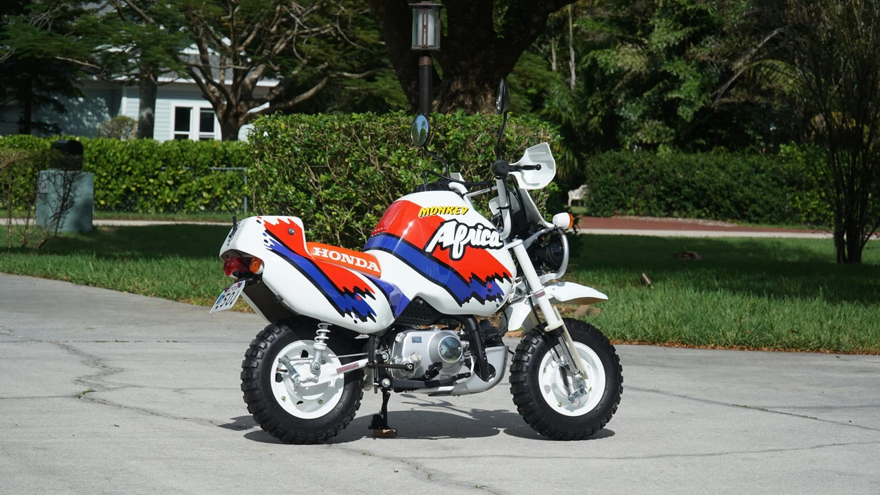 1991 Honda Motorcycles - Image 26 of 31