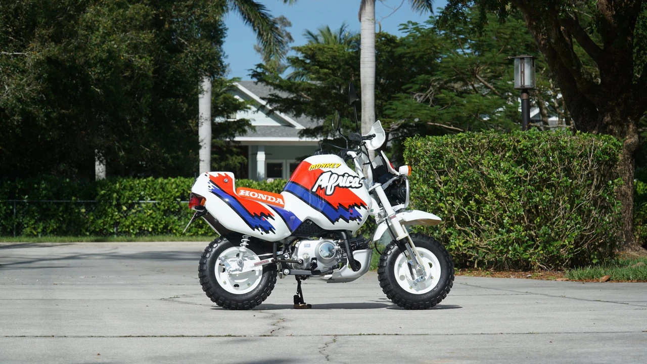 1991 Honda Motorcycles - Image 23 of 31