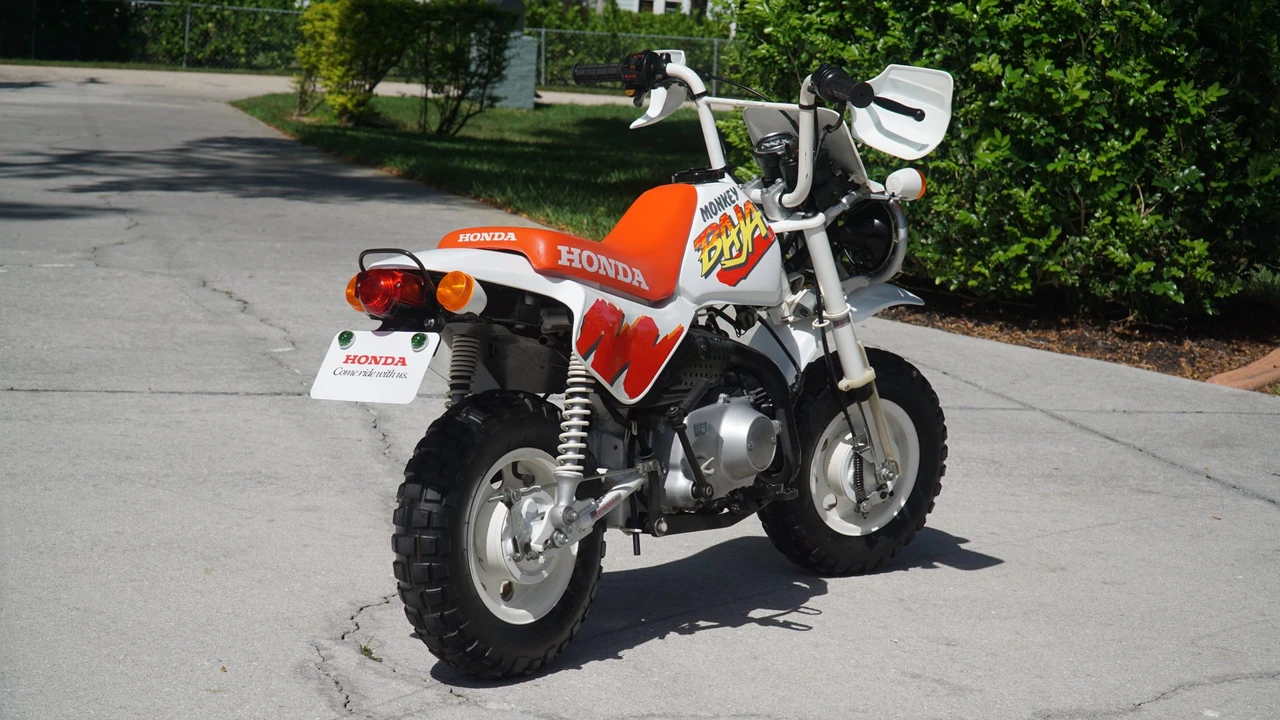 1991 Honda Motorcycles - Image 9 of 31