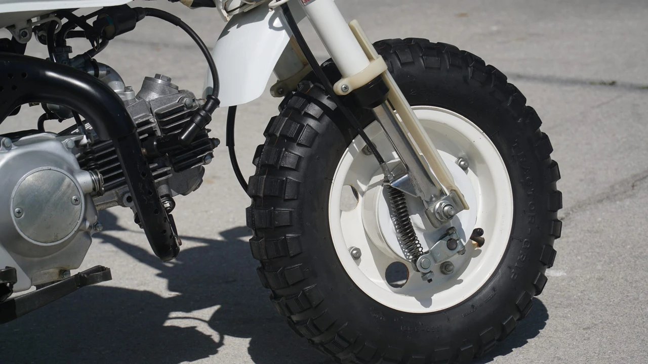 1991 Honda Motorcycles - Image 30 of 31
