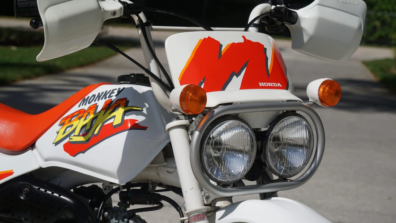 1991 Honda Motorcycles - Image 24 of 31