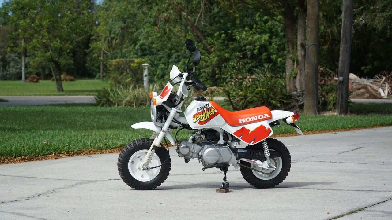 1991 Honda Motorcycles - Image 2 of 31
