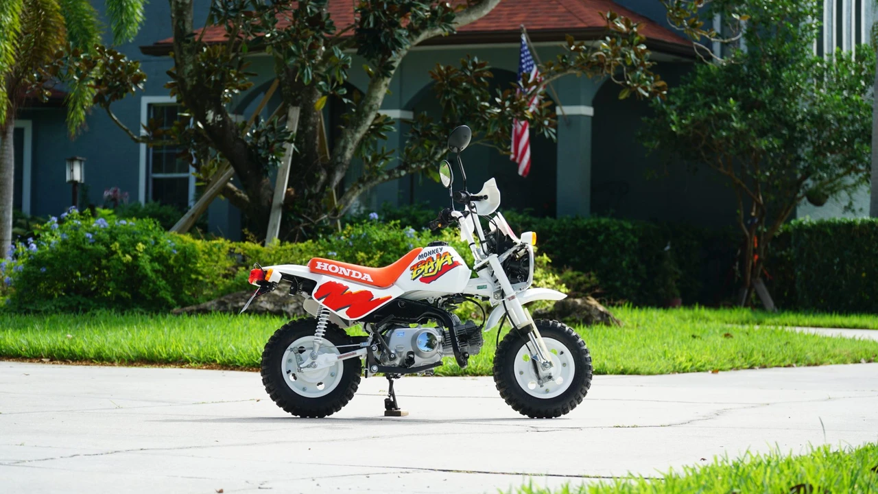 1991 Honda Motorcycles - Image 24 of 31