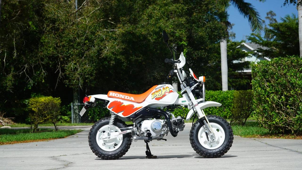 1991 Honda Motorcycles - Image 26 of 31