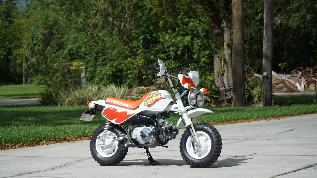 1991 Honda Motorcycles - Image 15 of 31