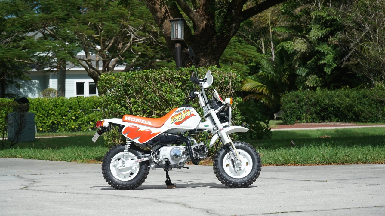 1991 Honda Motorcycles - Image 23 of 31