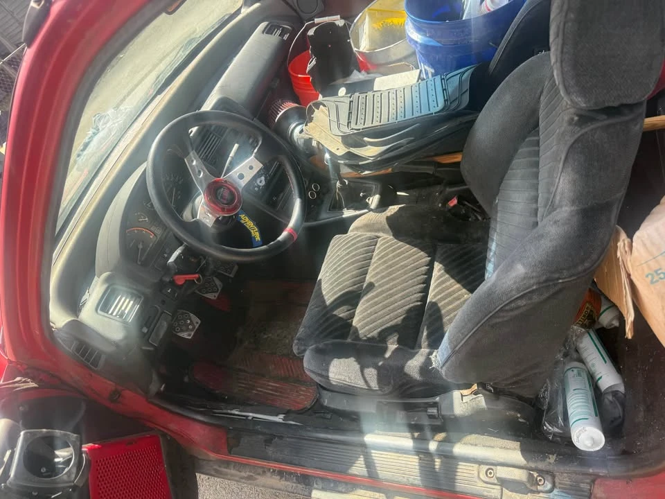 1991 Honda CR-X 2nd Gen - Image 2 of 12