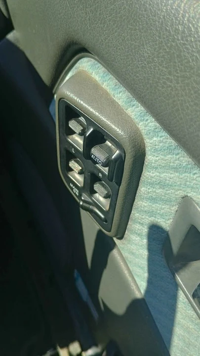 1991 Honda Civic 4th Gen - Image 6 of 8