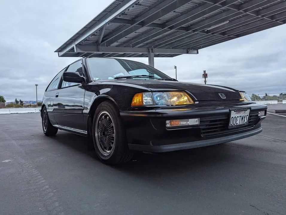 1991 Honda Civic Si 4th Gen - Image 2 of 19