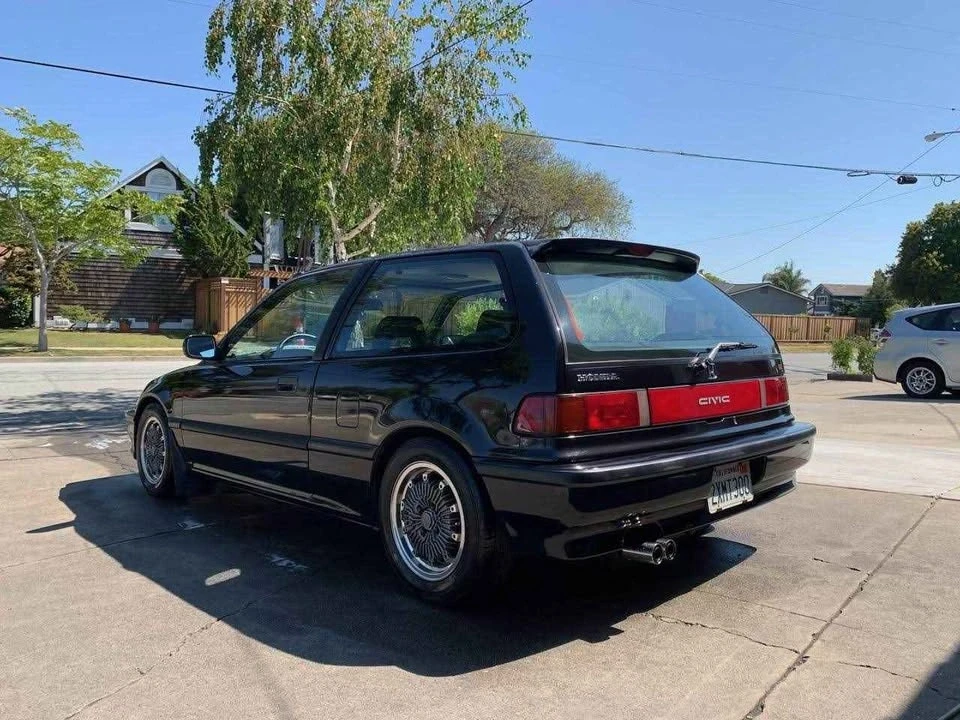 1991 Honda Civic Si 4th Gen - Image 17 of 19