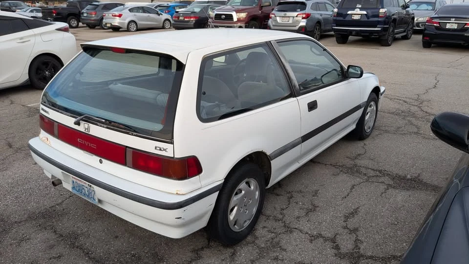 1991 Honda Civic 4th Gen - Image 6 of 9